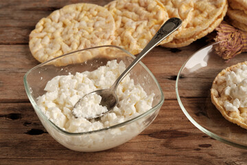 Fresh Cheese Served With Rice Cakes for a Simple Snack