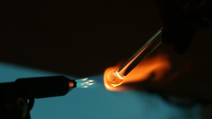 Macro Glass Blowing shot with Didymium lenses © Alyssa