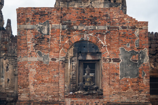 Wat Prang Sam Yot temple in Lopburi province, Thailand, known for its many monkeys