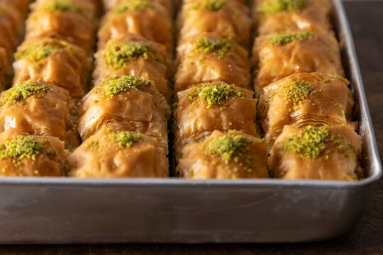 Baklava in pan