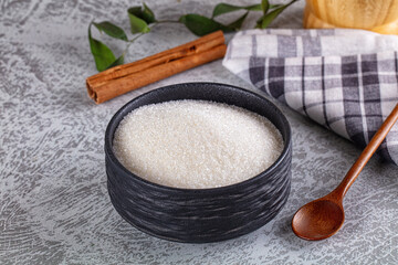 Shugar cristal in the bowl