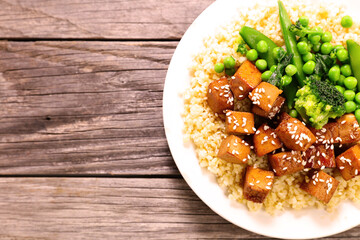 grilled tofu cubes with vegetables
