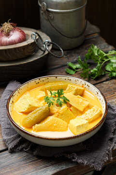 Masak Lemak Rebung with tofu and bilimbi is a traditional Malay coconut milk dish combining bamboo shoots tauhu and belimbing buluh creating a creamy mildly sour and comforting home cooked meal.
