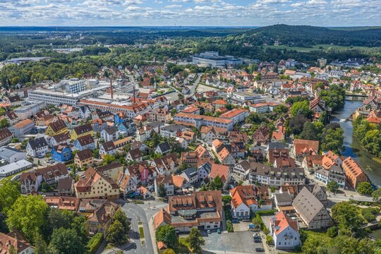 Ausblick auf die mittelfr&auml;nkische Stadt Lauf an der Pegnitz nord&ouml;stlich von N&uuml;rnberg
