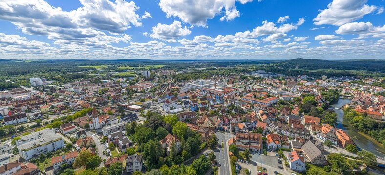 Das sommerliche Pegnitz-Tal rund um Lauf im N&uuml;rnberger Land aus der Vogelperspektive