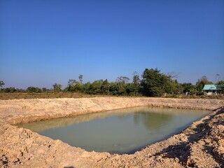 The reserve water source in the farmer's farm.