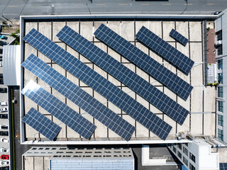 solar power on rooftop of factoy building