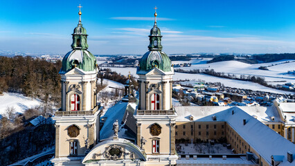 Winterliche Ansichten Augustiner-Chorherrenstift St. Florian