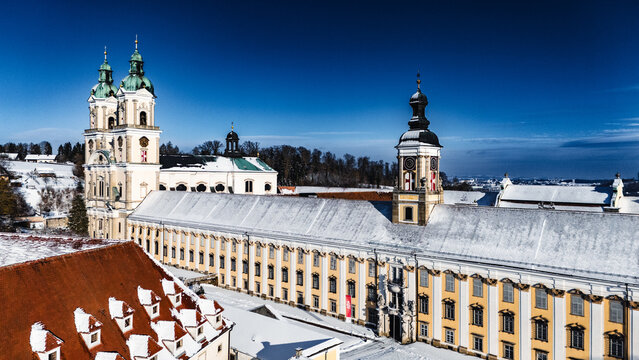 Winterliche Ansichten Augustiner-Chorherrenstift St. Florian