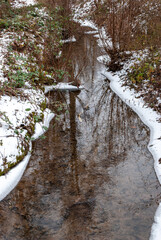 Winterlicher Bachlauf