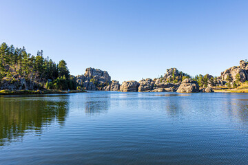 Obraz premium Beautiful landscape seen around Sylvan Lake at Custer State Park in South Dakota.