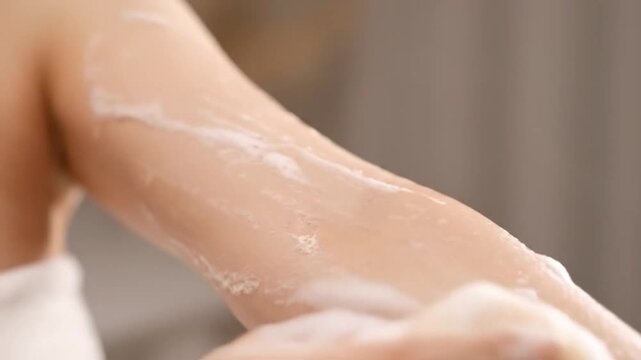Hand washing arm with foamy sponge