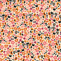 Fototapeta premium Surface Seamless Pattern Design with Hand Drawn Colorful Leopard Texture. Artistic Animal Skin Background. Cheetah Vector Print Design.