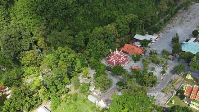 Wat Tham Khao Daeng (Wat Khuha Santayaram), Sacred Mountain Temple, Thailand