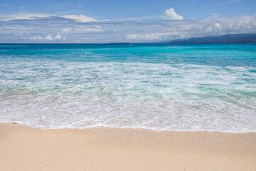 Fototapeta premium Turquoise tropical beach landscape at Labuhan Jukung Beach, Krui, Lampung