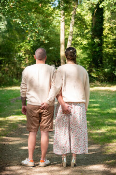 Couple fun, pince fesses