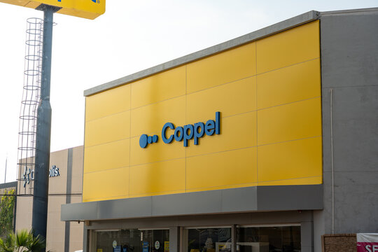 Coppel store, Coppel department store facade and signage, BanCoppel, Afore Coppel, Agust&iacute;n Coppel Luken, Enrique Tamayo, Guadalajara, Jalisco, M&eacute;xico, January, 14, 2026. 