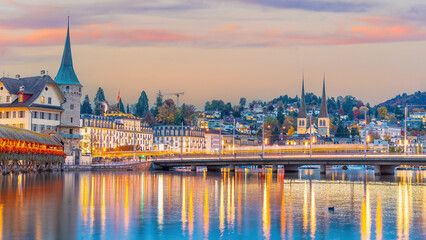 Obraz premium Lucerne city skyline in Switzerland