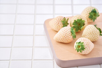 白いちご「ミルキーベリー」