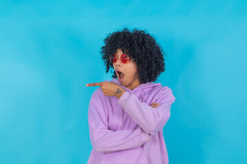 afro american girl with sunglasses isolated on background
