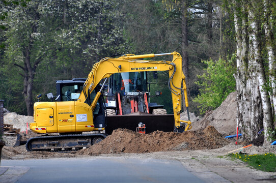 New Holland Minibagger #Baumaschine ideal f&uuml;r Bau, Landwirtschaft und anderes im Einsatz auf der Baustelle.
