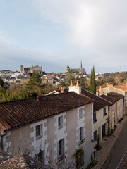 Obraz premium L'immobilier à Poitiers. Vienne, Nouvelle-Aquitaine, France