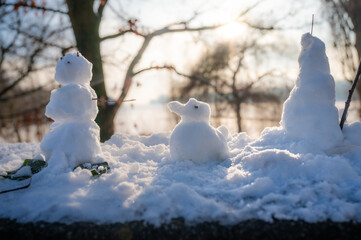 Flashmob Schneemannparade auf der Krugkoppelbr&uuml;cke in Hamburg