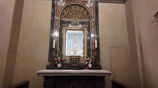 Reliquary of Saint Agnes in Sant'Agnese in Agone Church, Rome, Slow Motion