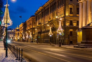 Naklejka premium New Year's Petersburg. New Year's illuminations on the streets of St. Petersburg.