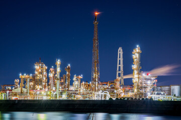 重県　四日市　工場夜景　大正橋付近