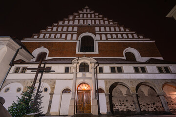 Kościół pod wezwaniem Wniebowzięcia Najświętszej Maryi Panny w mieście Żagań w Polsce. Stanowi on element zespołu augustiańskiego.. Zimowa noc. © boguslavus