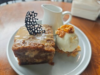 Chocolate cake and ice cream