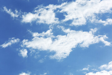 Fototapeta premium Beautiful view of blue sky with fluffy clouds