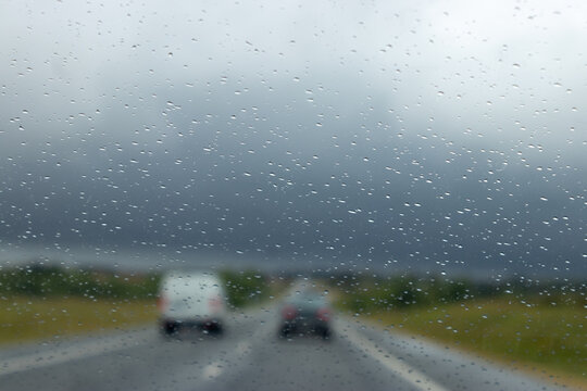 D&iacute;a de lluvia en la ruta