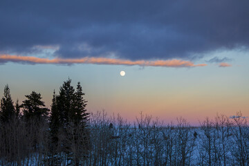 Fototapeta premium Glacier National Park in January at sunset