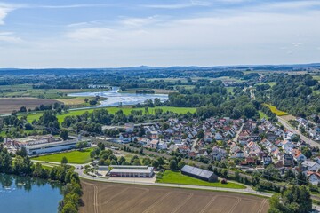 Ausblick auf das Donautal bei Erbach in Baden-Württemberg im Sommer