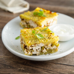 Shepherd's pie with chicken and vegetables
