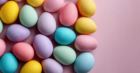 Obraz premium Colorful eggs arranged in an abstract pattern for a national holiday celebration