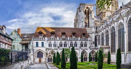 Fototapeta premium Rouen Cathedral, France