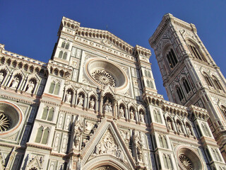 Fototapeta premium Facade and Giotto's Campanile of Cattedrale di Santa Maria del Fiore. Florence, Italy