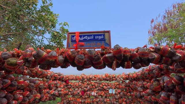 Veera Anjaneyar Kovil Pudupakkam and Anjaneyar Temple Sannidhi and Sri Vyasaraja Tirtha Pratishthita are the hill top temples at Gajagiri Hills, Kelambakkam, Vandalur Road, Pudupakkam, Chennai.