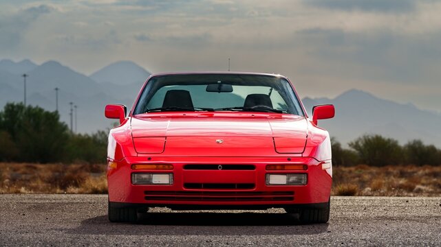Scottsdale, AZ, USA
January 15, 2025
1986 Porsche 944 Turbo