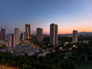 Obraz premium peaceful neighborhood scene, tranquil suburban skyline showcasing peaceful trees and spacious