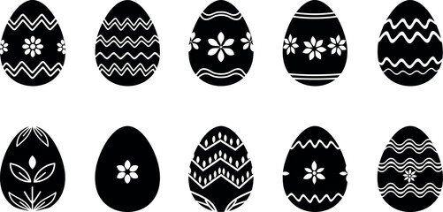Fototapeta premium Easter eggs decorated with traditional patterns on happy easter sunday morning