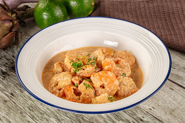 Prawn in white cream sauce