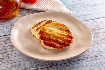 Grilled Greek haloumi cheese snack