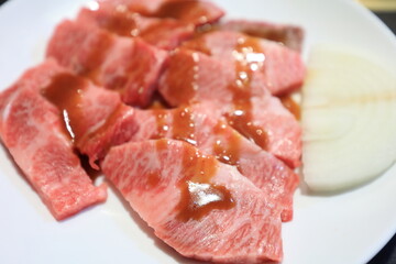 黒毛和牛焼肉（上カルビ）