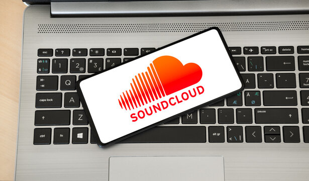 Soundcloud logo on smartphone. Link&ouml;ping, &Ouml;sterg&ouml;tland, Sweden. 01-18-2026