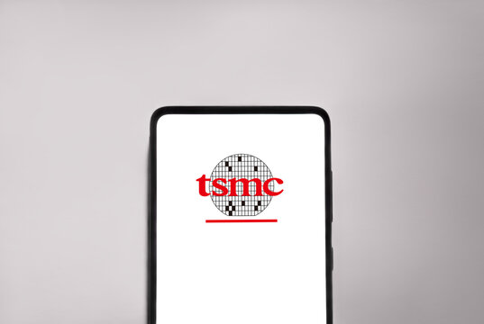 TSMC logo on a smartphone with grey background. Link&ouml;ping, &Ouml;sterg&ouml;tland, Sweden. 01-18-2026