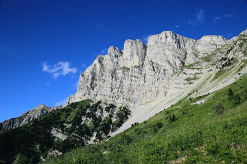 Obraz premium Grand Veymont face Est. La barrière orientale. Massif du Vercors - Isère - Alpes. 
